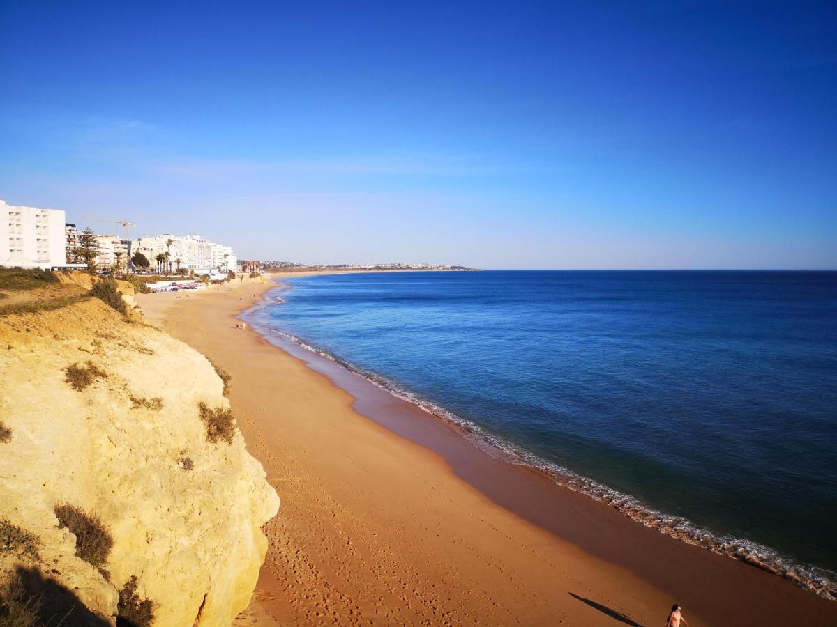 Armacao De Pera Praia Mar Sol Eksteriør billede
