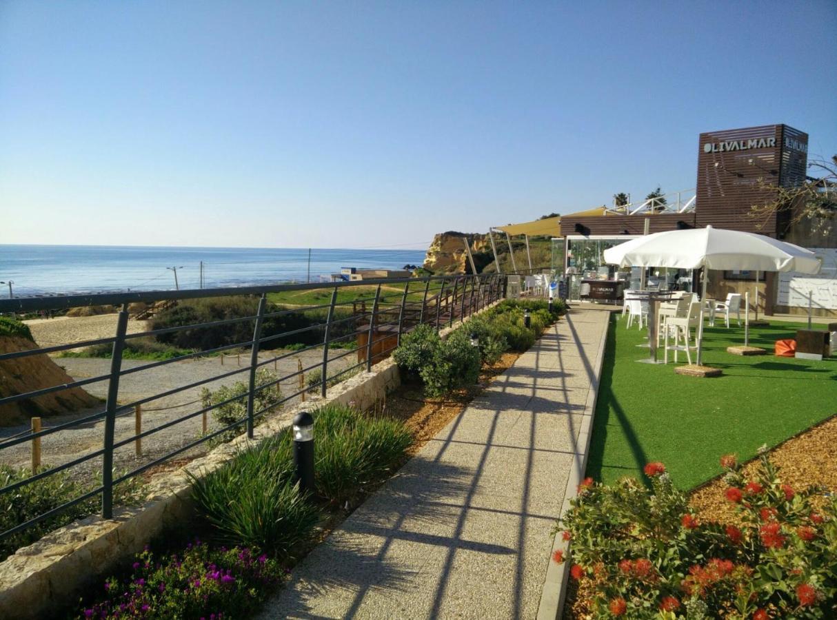 Armacao De Pera Praia Mar Sol Eksteriør billede