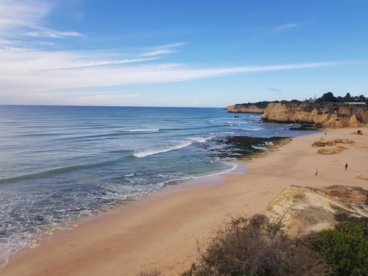 Armacao De Pera Praia Mar Sol Eksteriør billede