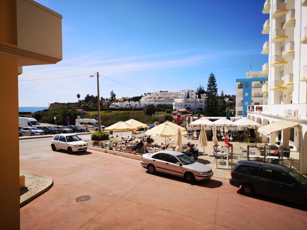 Armacao De Pera Praia Mar Sol Eksteriør billede